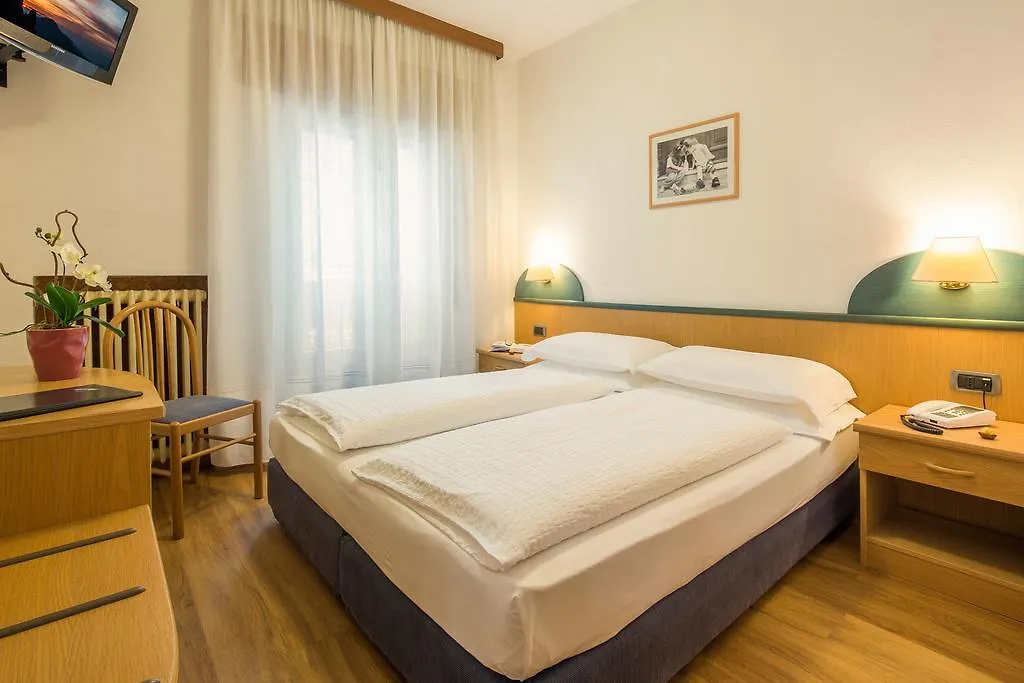 Hotel Garni Ai Serrai Rocca Pietore